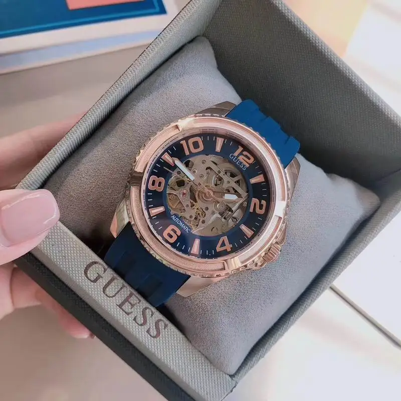 Guess 42mm 101021